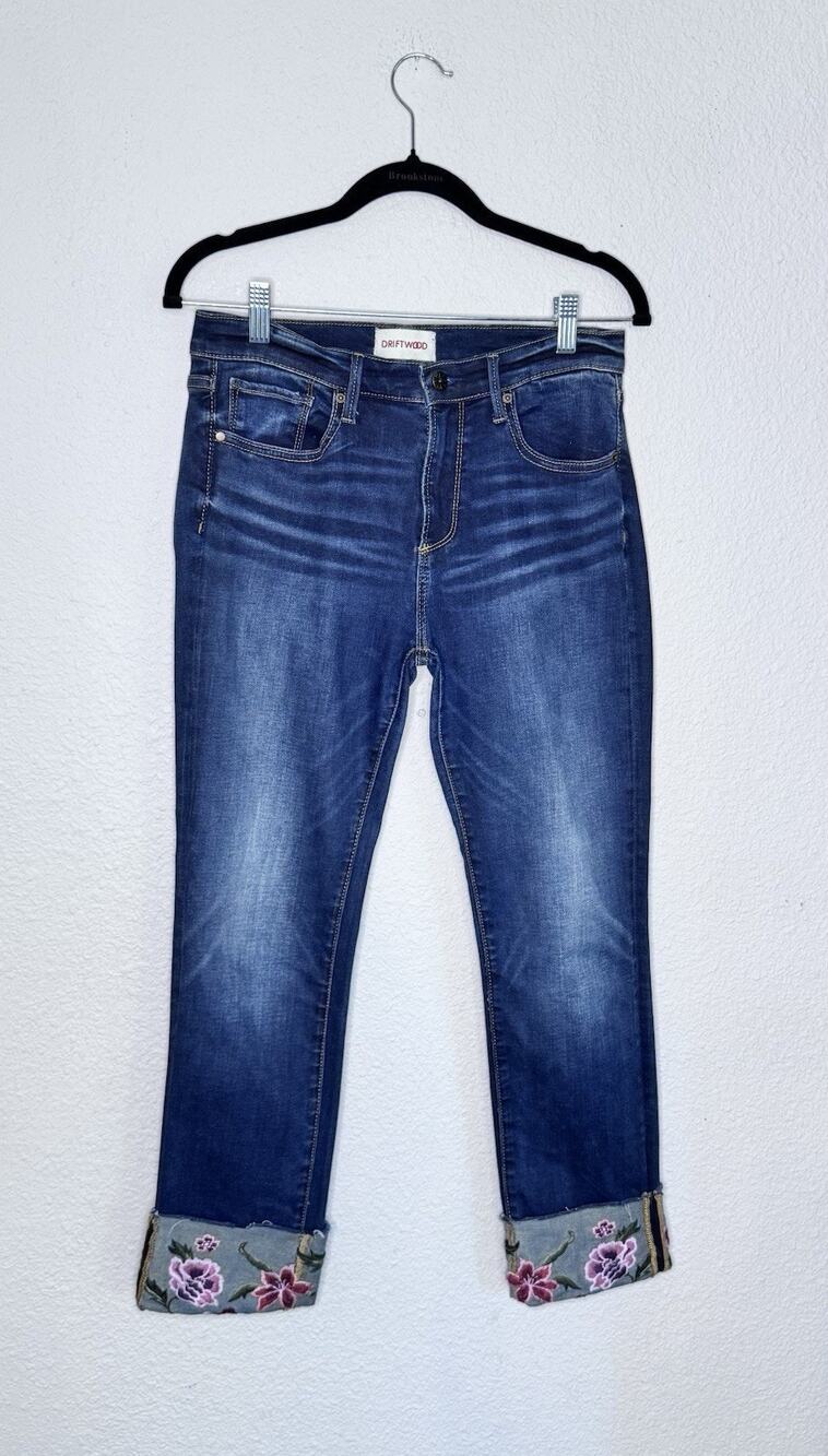 Driftwood Colette Women's Blue Jeans Size 28 Cropped Embroidered Floral Cuffed